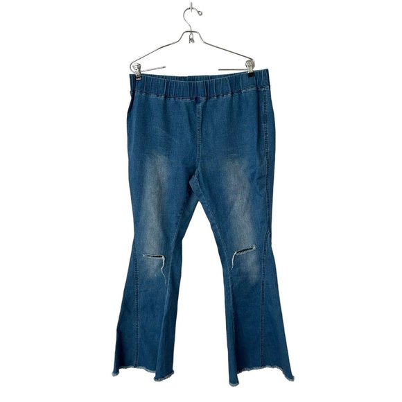 Three Mermaids Boutique Denim - Three Mermaids Boutique 2X wide leg flare pull on comfort waist jeans distressed
